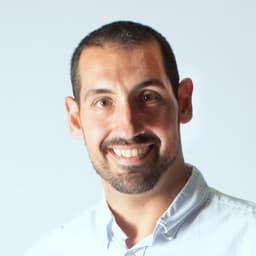 Álvaro Quirós